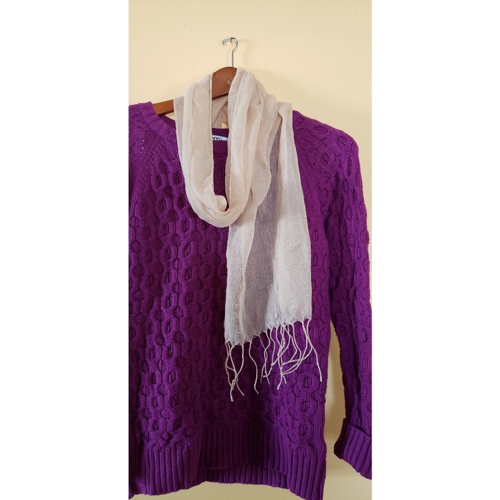 ⭐ Light Cream Scarf